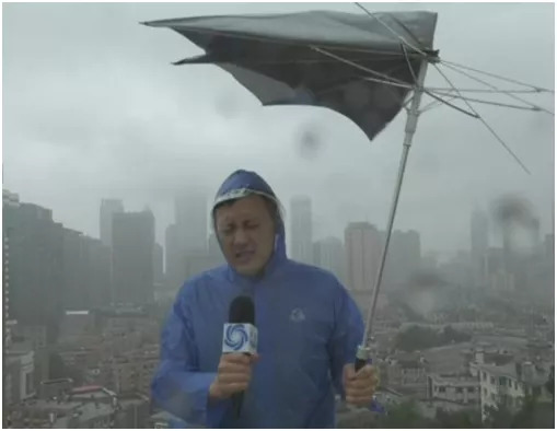 气象节目主持人刘晓东